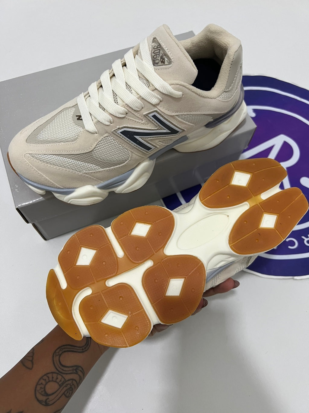 NB 9060 - Bege