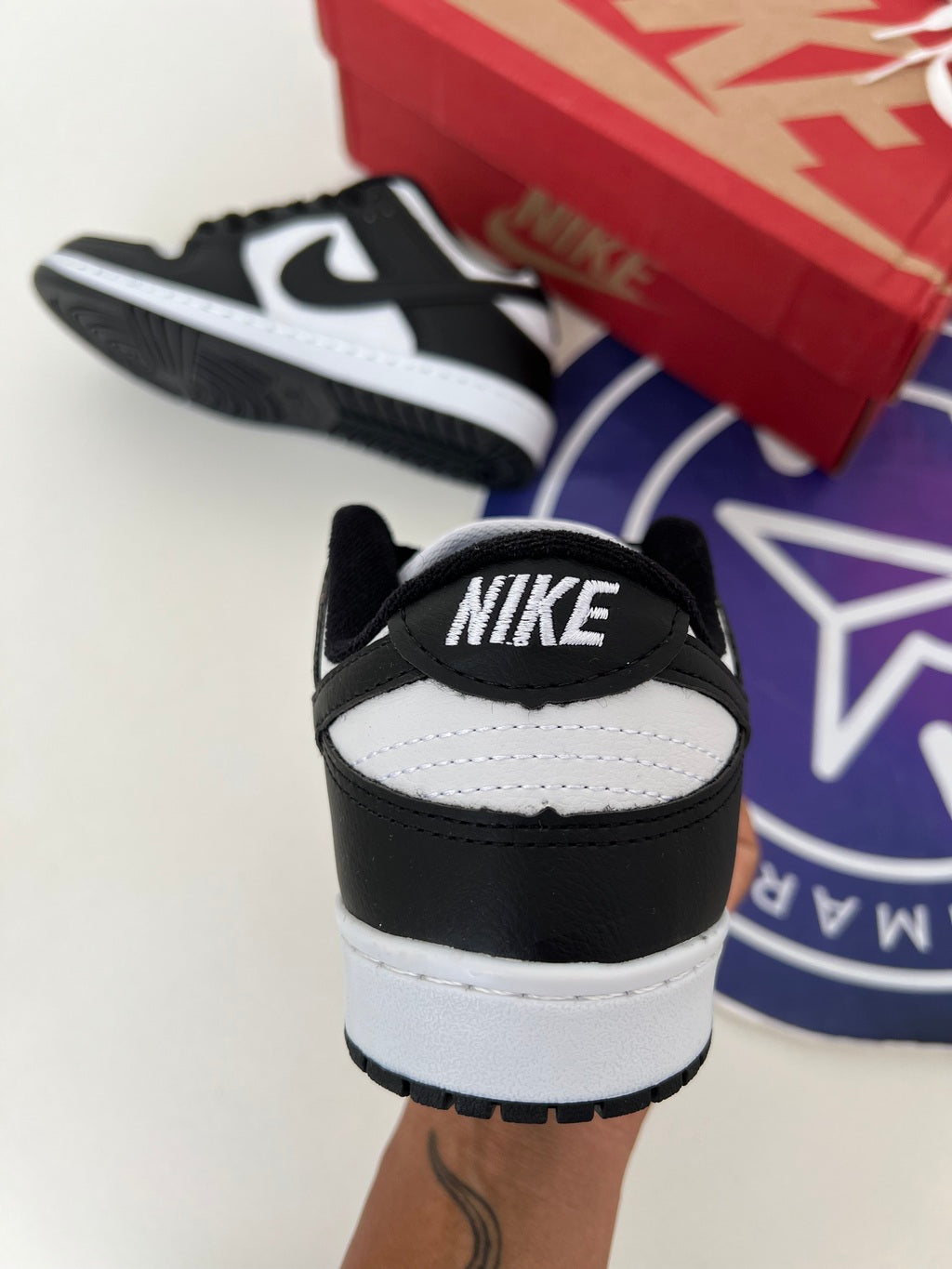 Low Básico - Branco/Preto