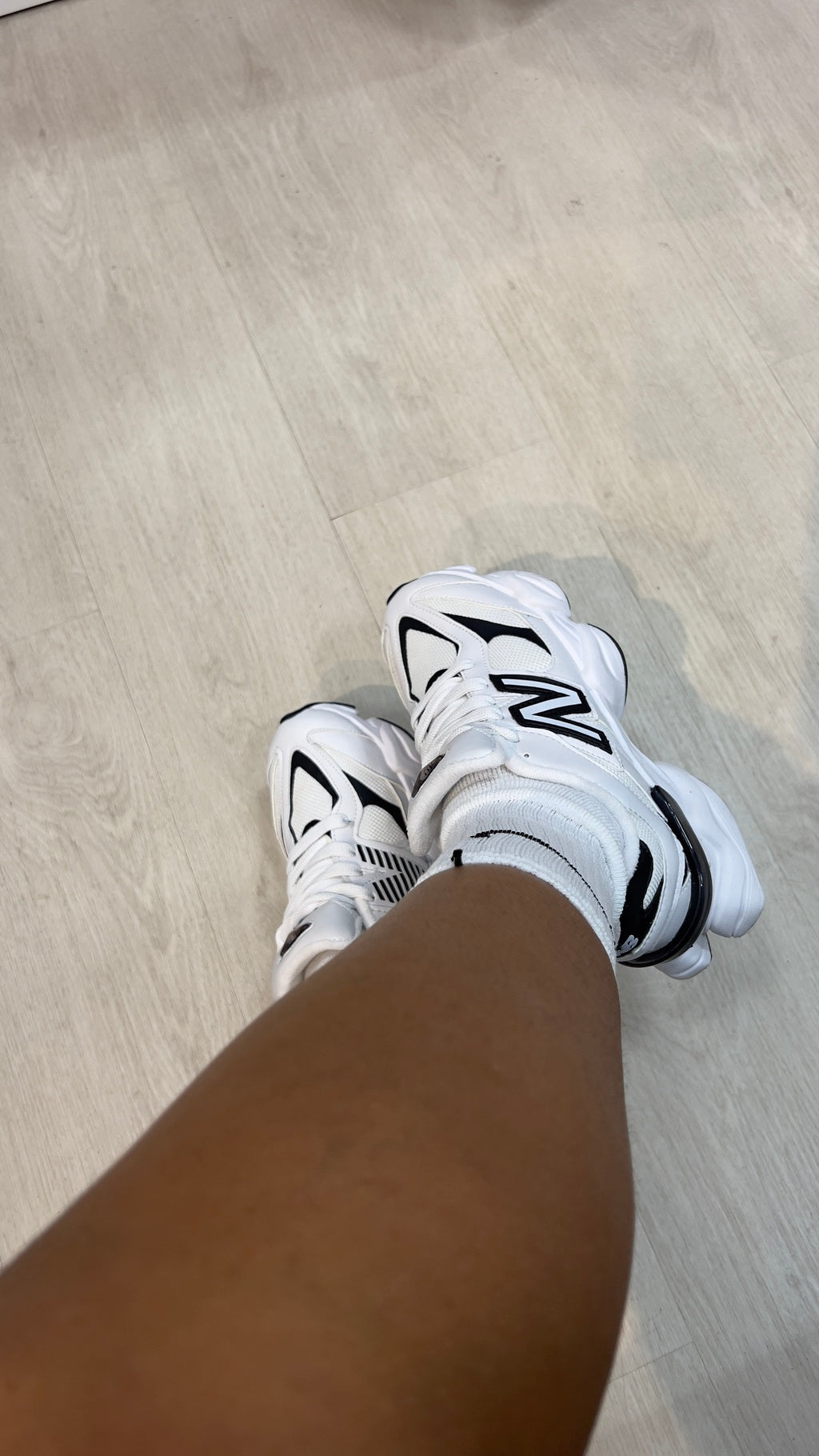 NB 9060 - Branco/Preto