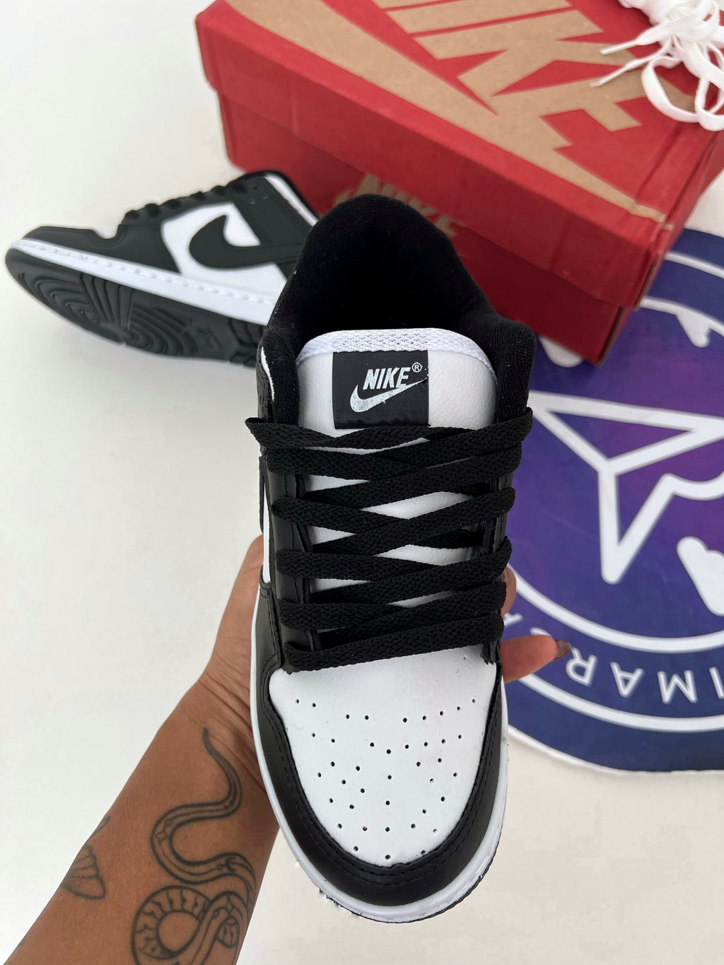 Low Básico - Branco/Preto