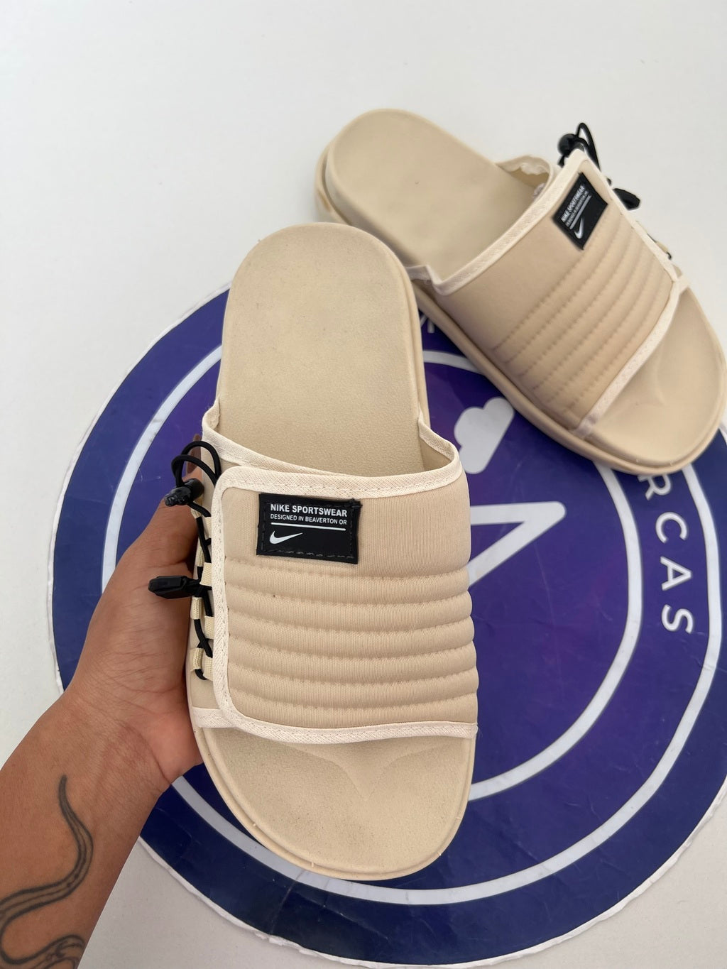 Sandália Asuna Nike - Bege