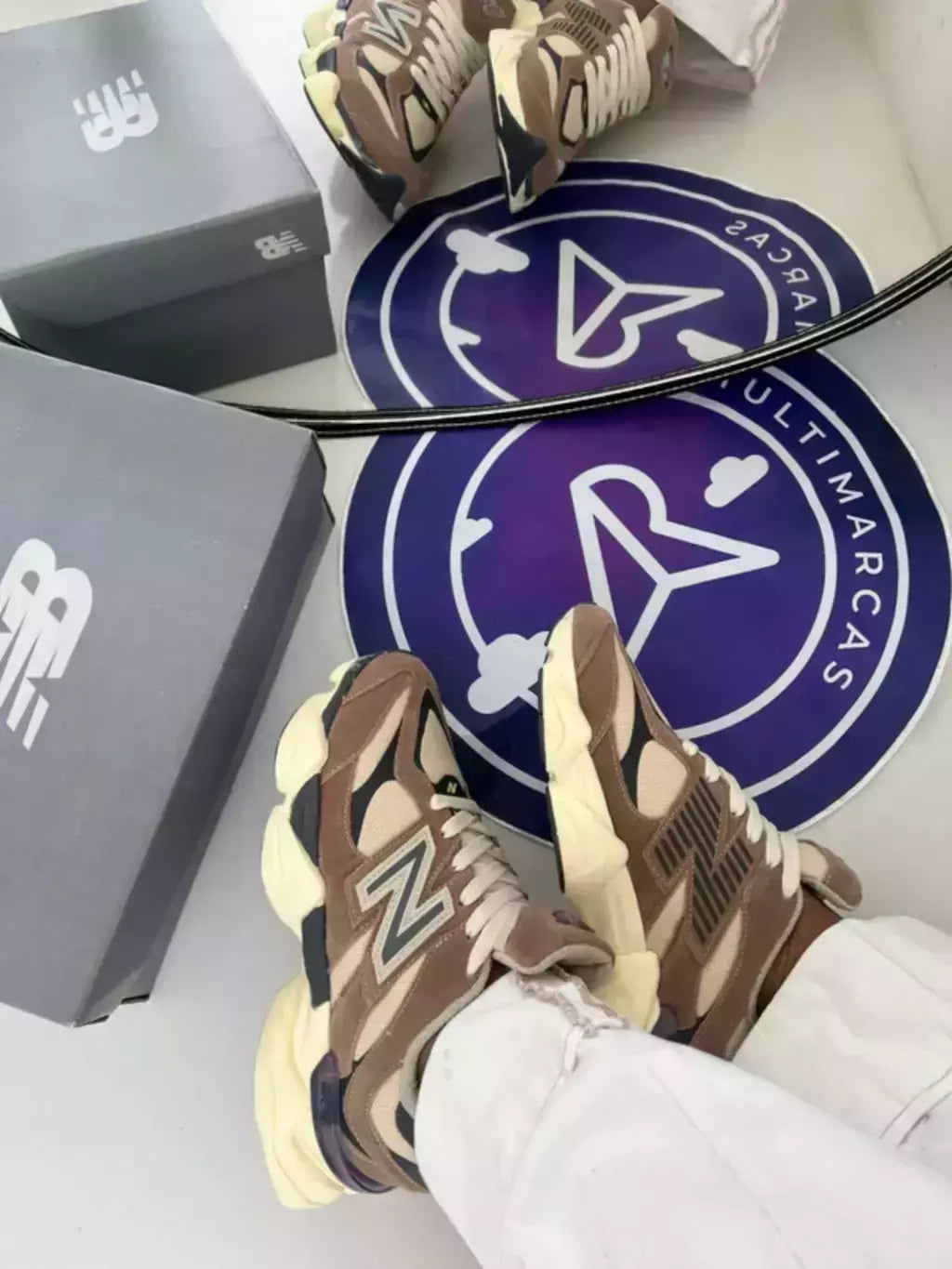 NB 9060 - Marrom/Bege