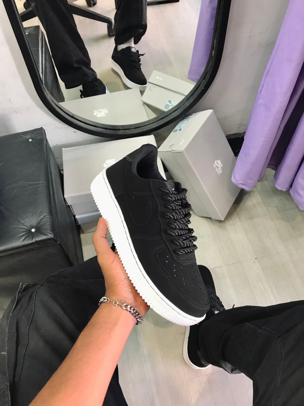 AF - Nobuck Preto/Branco