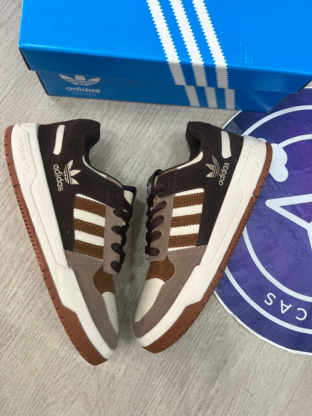 Forum Low - Marrom