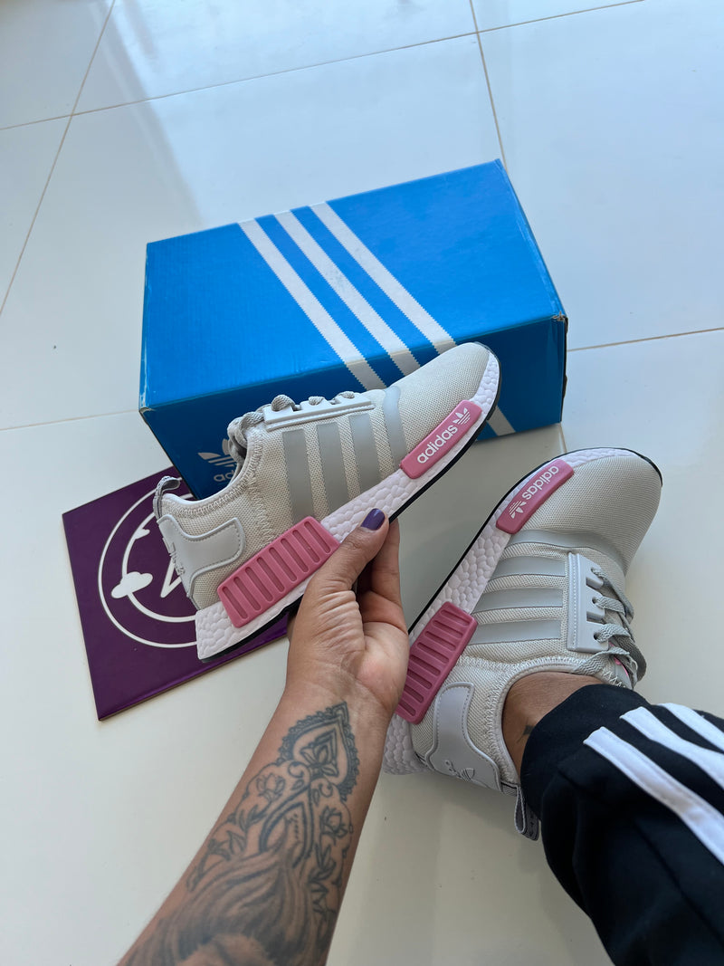 TÊNIS ADIDAS NMD CINZA/ROSA