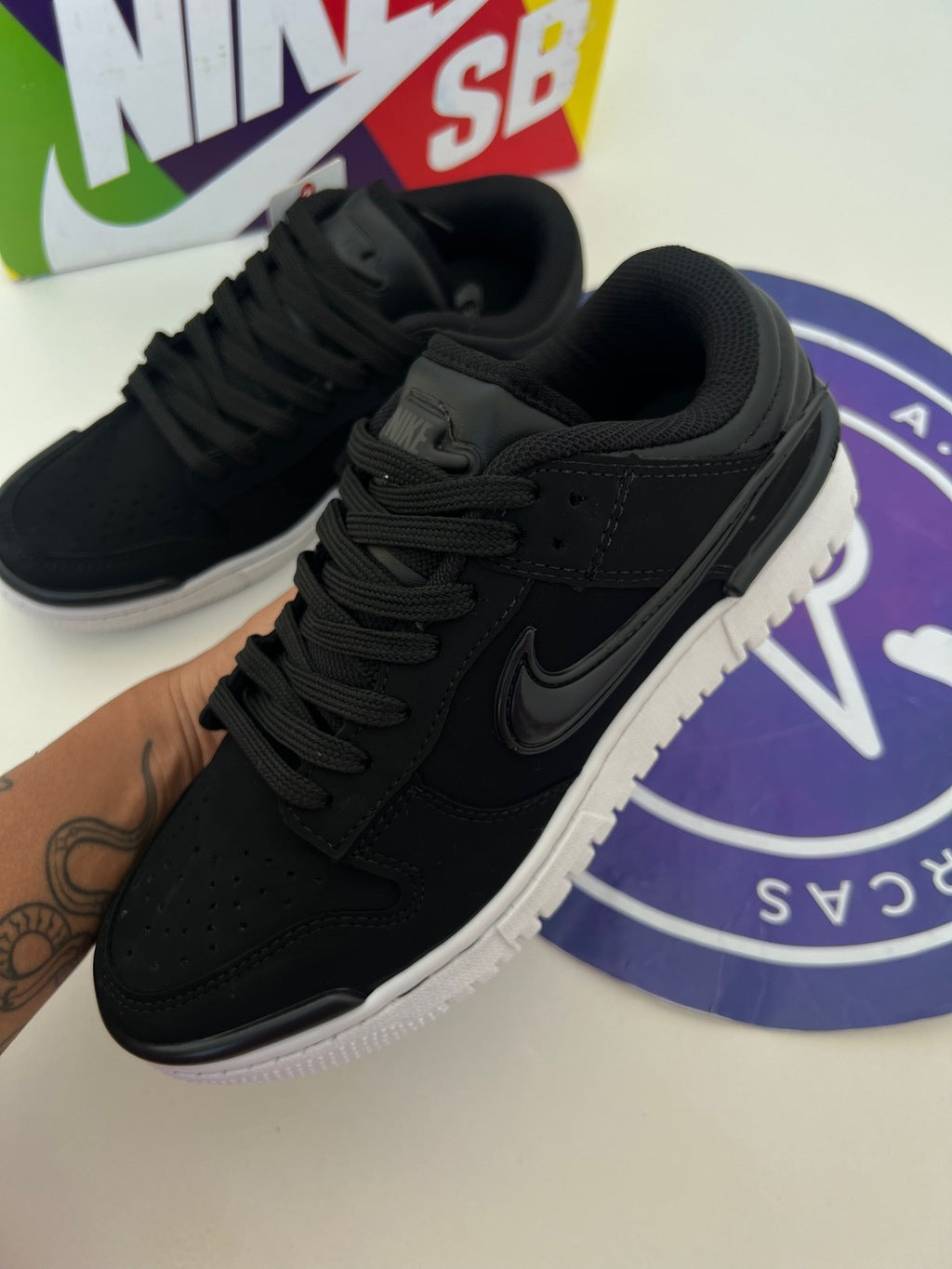 Twist Premium - Preto