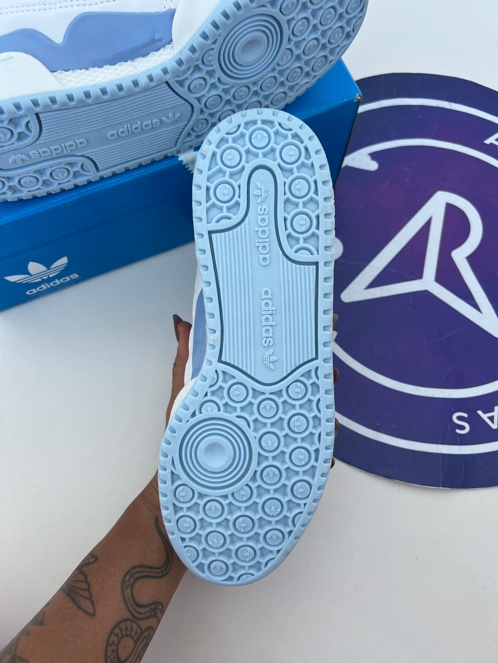 Forum Low - Branco/Azul