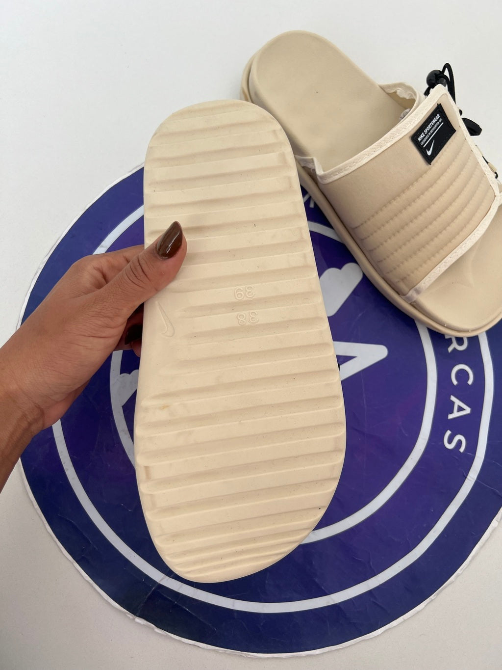 Sandália Asuna Nike - Bege