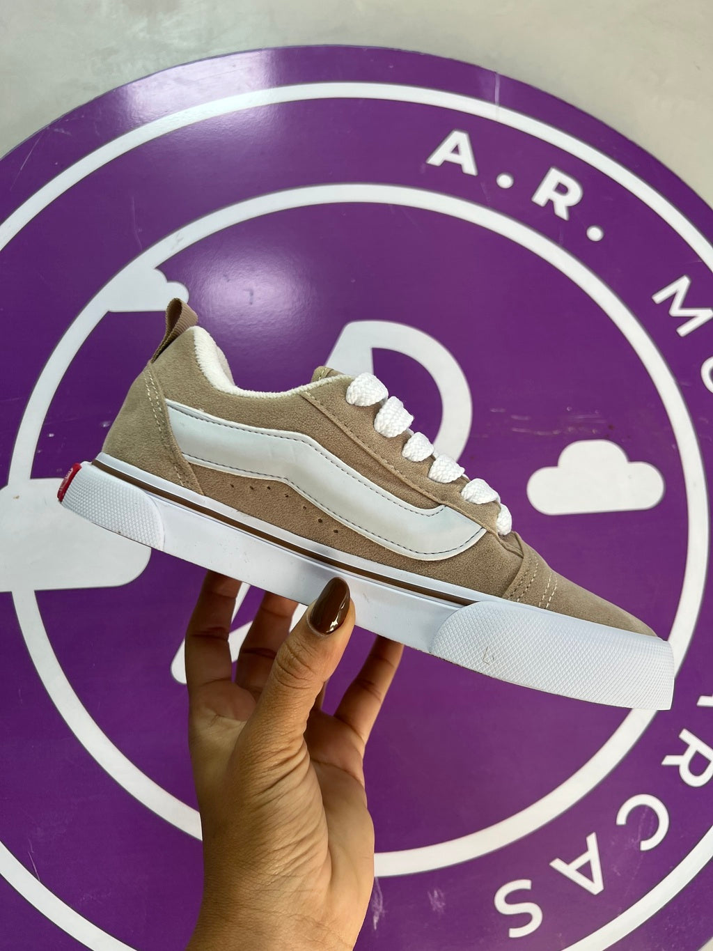 Knu TAM 34/35/36 - (SEM TROCA/ SEM DEVOLUÇÃO)