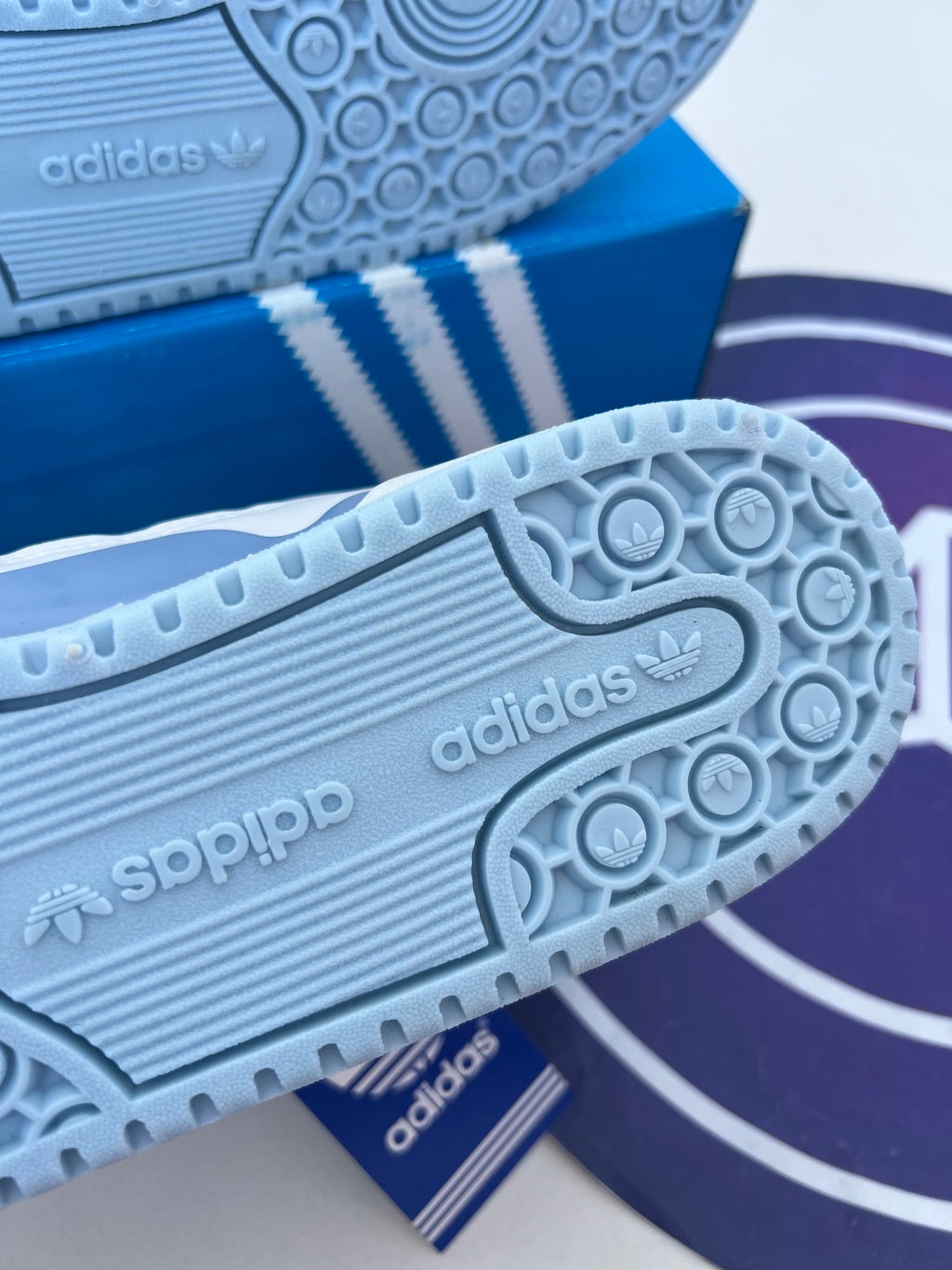 Forum Low - Branco/Azul