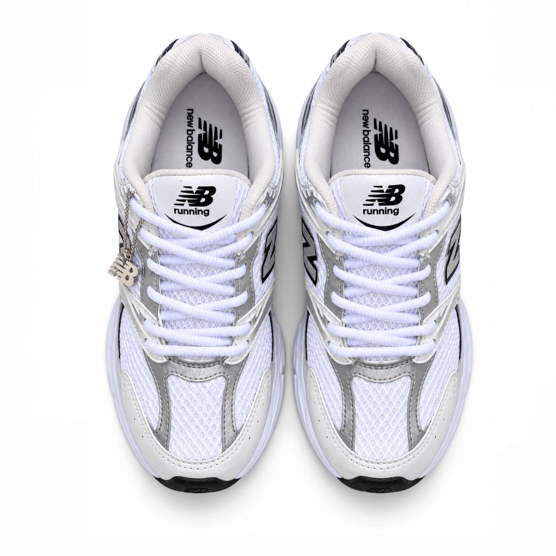 NB 530 Luxo - Branco/Prata