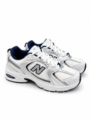 NB 530 - Branco/Azul Marinho