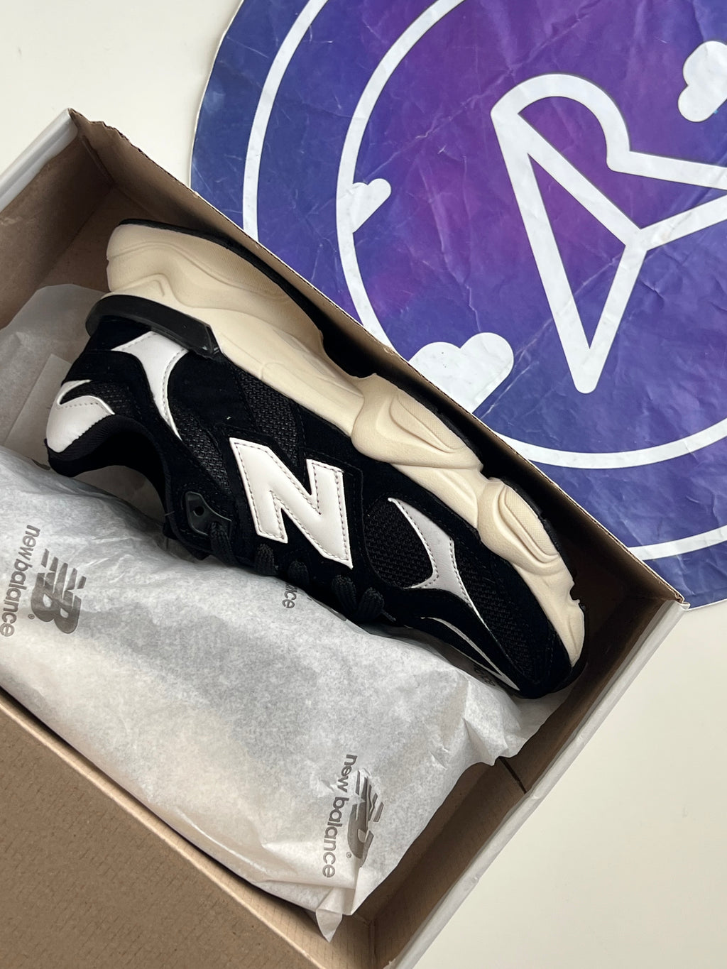 NB 530 9060 - Preto e Branco