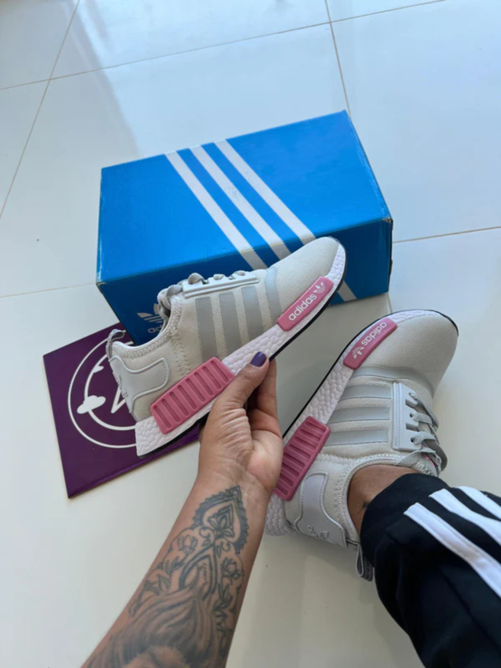Adidas NMD Básico - Cinza/Rosa