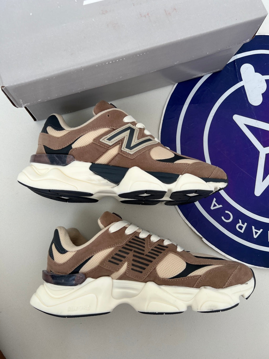 NB 9060 - Marrom/Bege