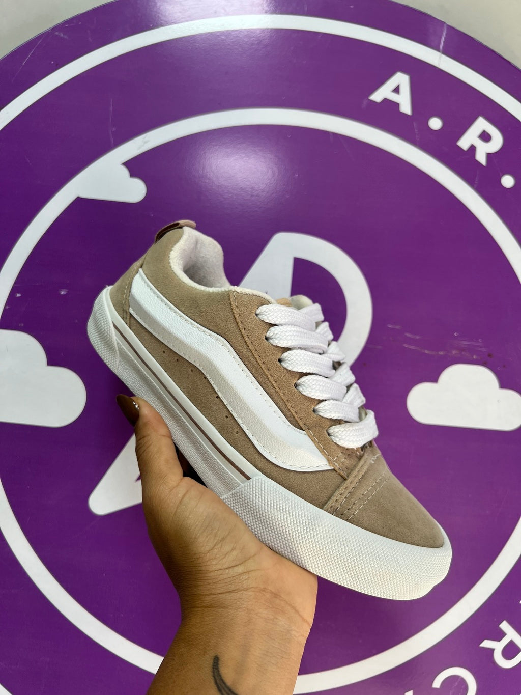 Knu TAM 34/35/36 - (SEM TROCA/ SEM DEVOLUÇÃO)