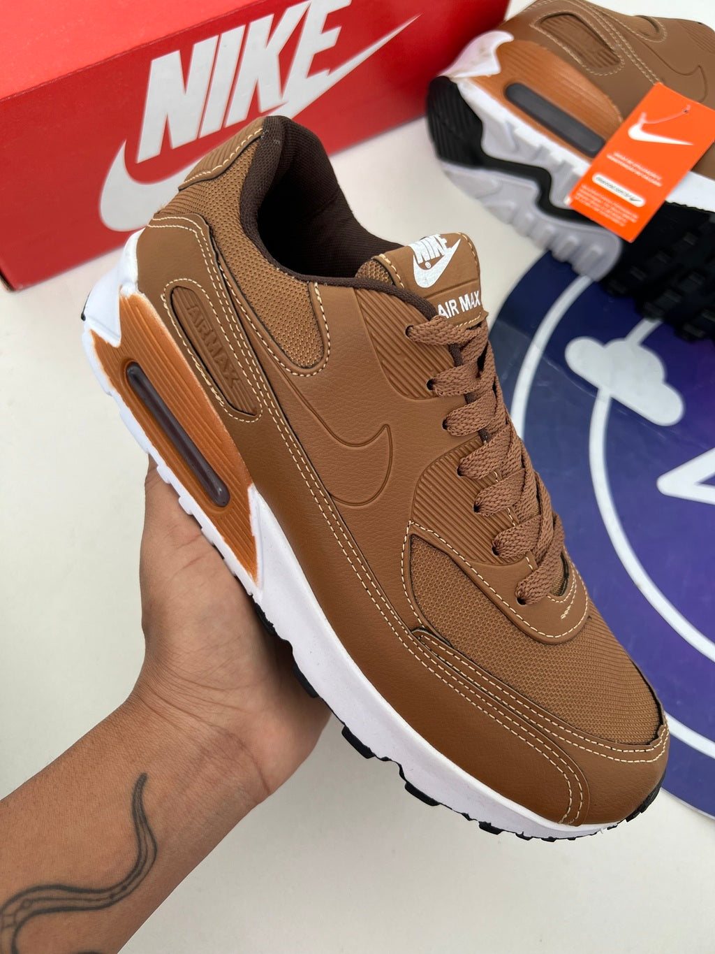 Max 90 Básico - Marrom