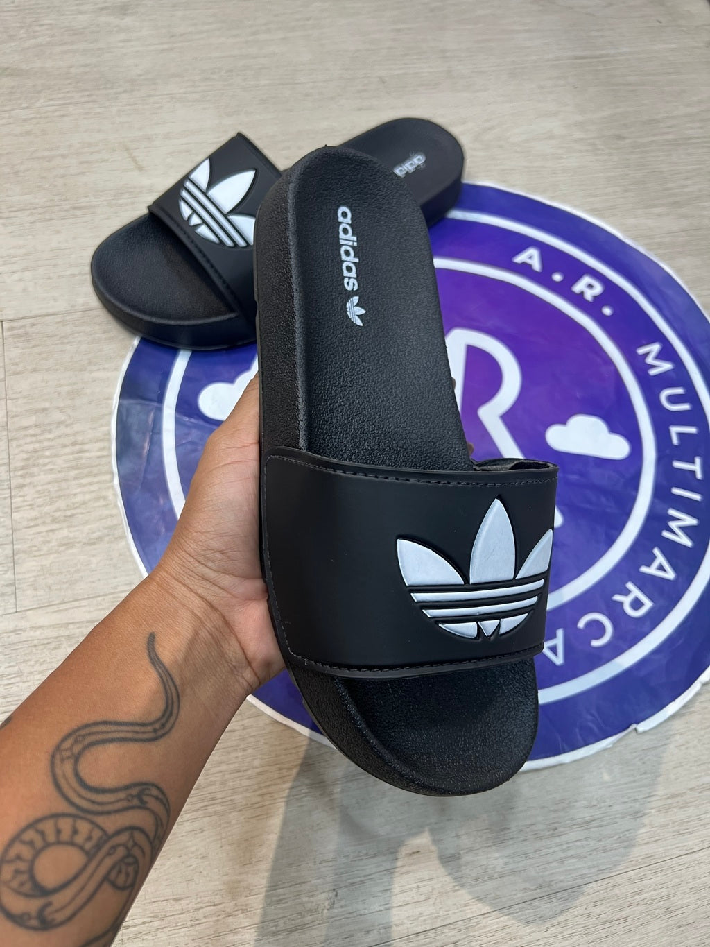 Sandália Slide Adidas