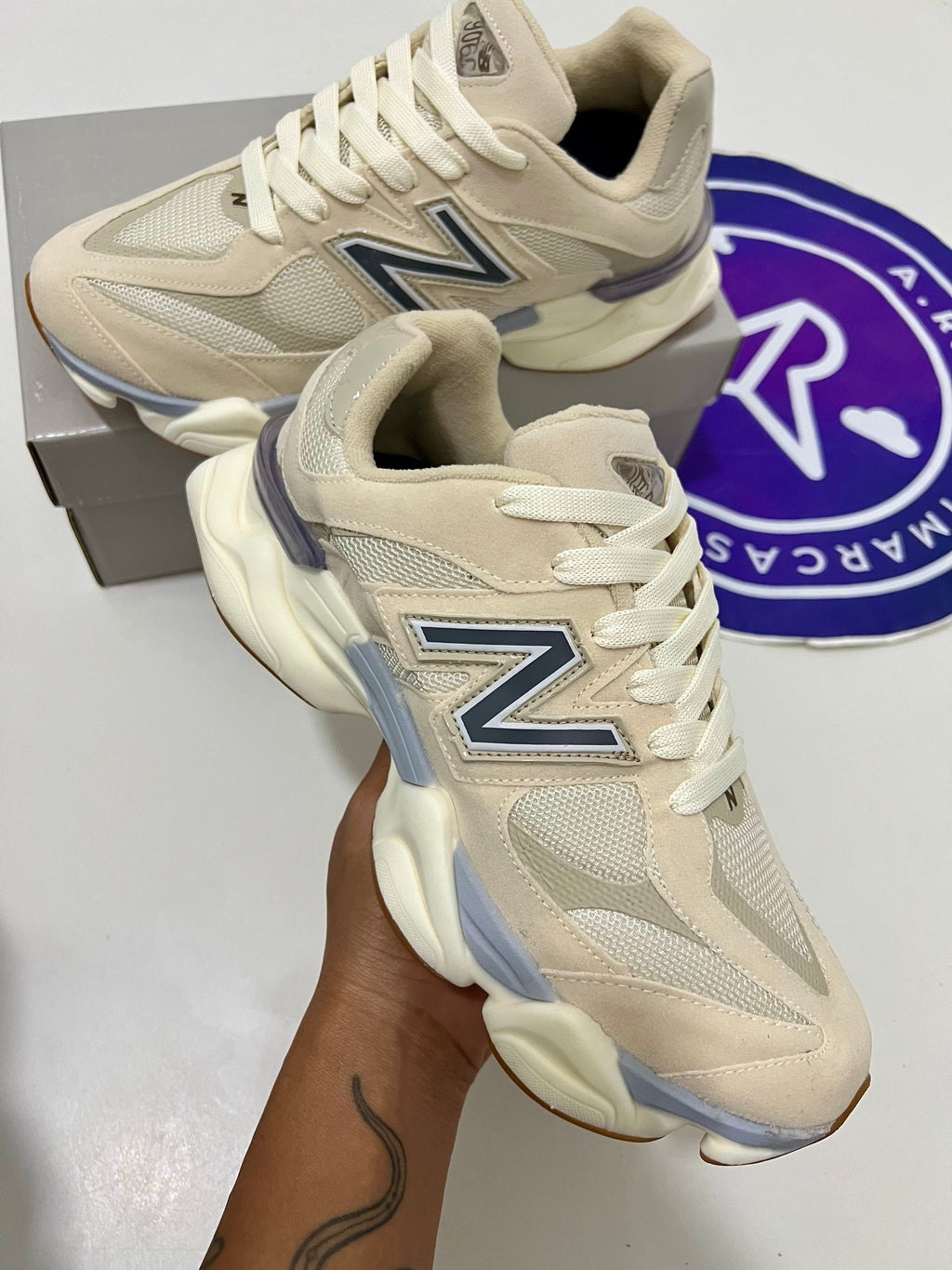 NB 9060 - Bege