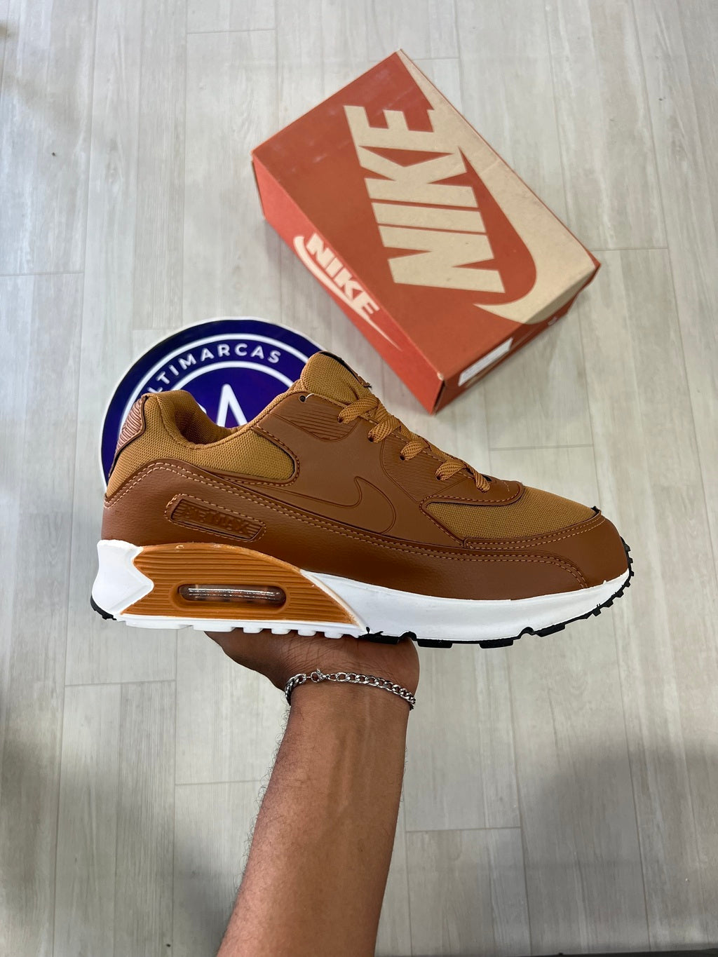 Max 90 Básico - Marrom