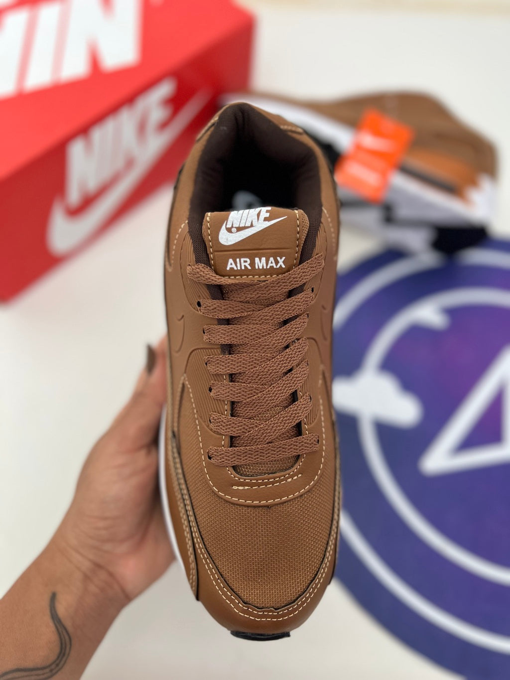 Max 90 Básico - Marrom