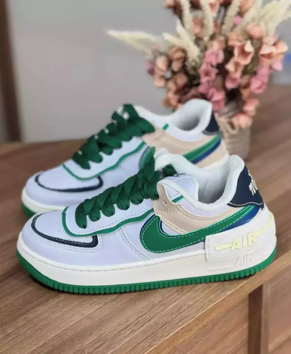 Shadow - Branco/Verde