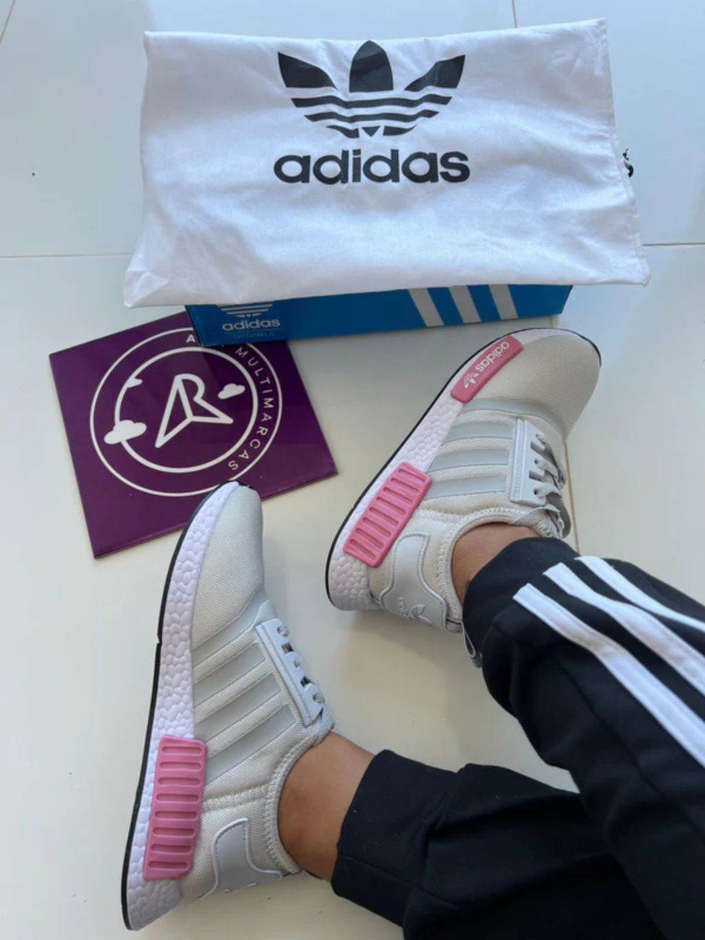 Adidas NMD Básico - Cinza/Rosa