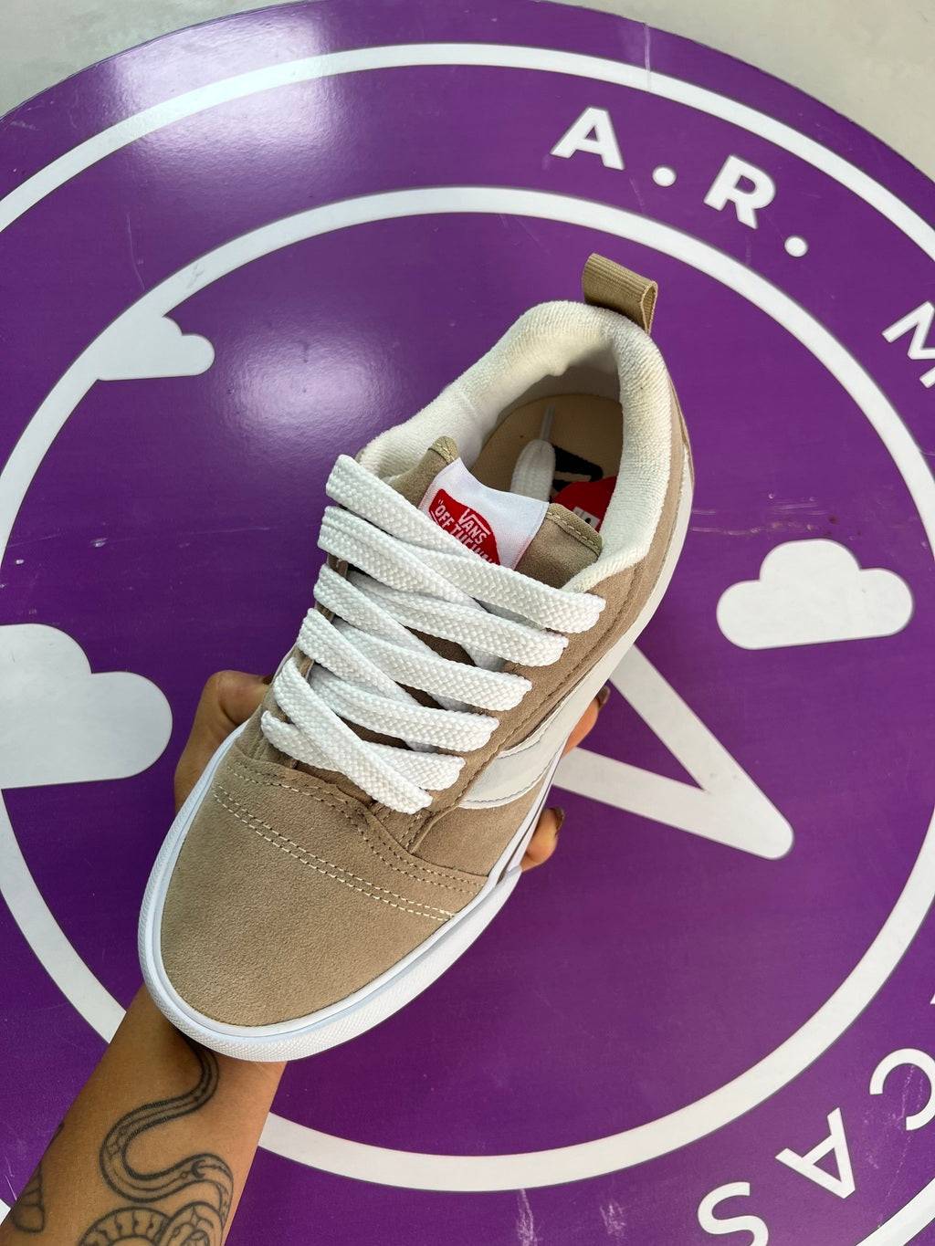 Knu TAM 34/35/36 - (SEM TROCA/ SEM DEVOLUÇÃO)