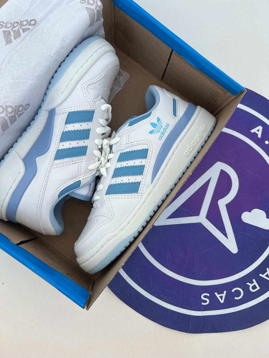 Forum Low - Branco/Azul