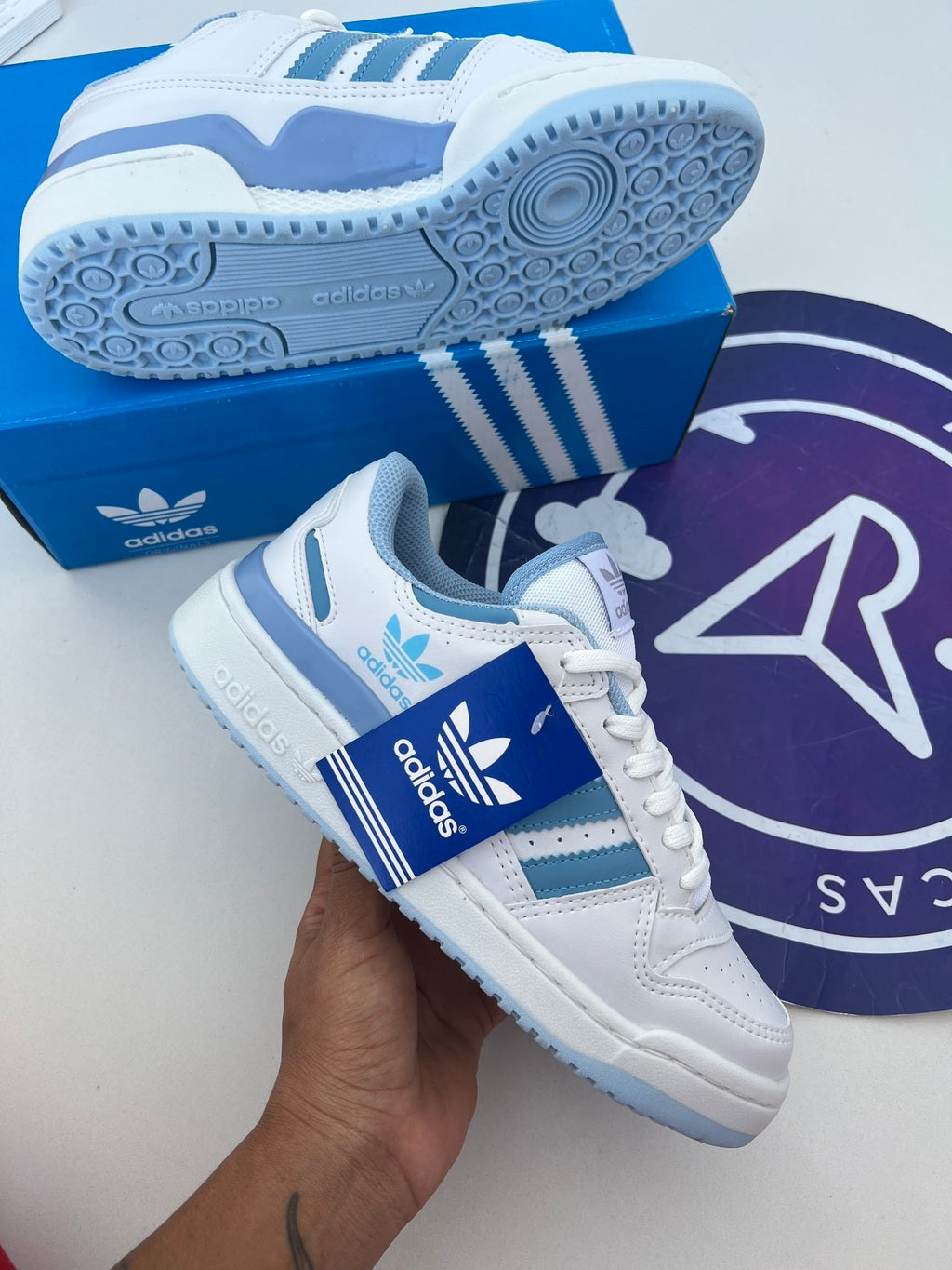 Forum Low - Branco/Azul