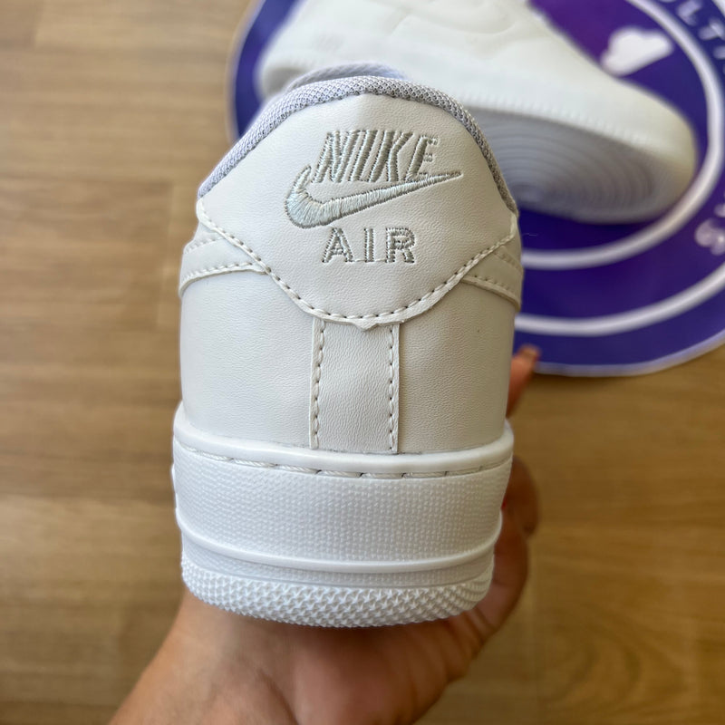 Nike Air Force One - Branco Básico